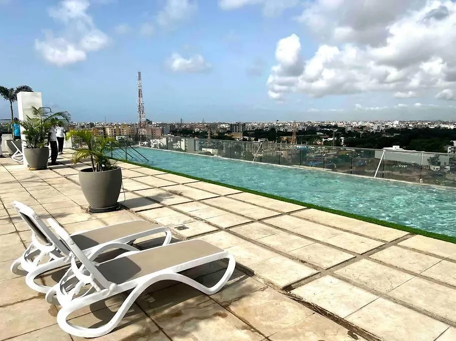 公寓 Luxurious Apt With Rooftop Pool 达喀尔