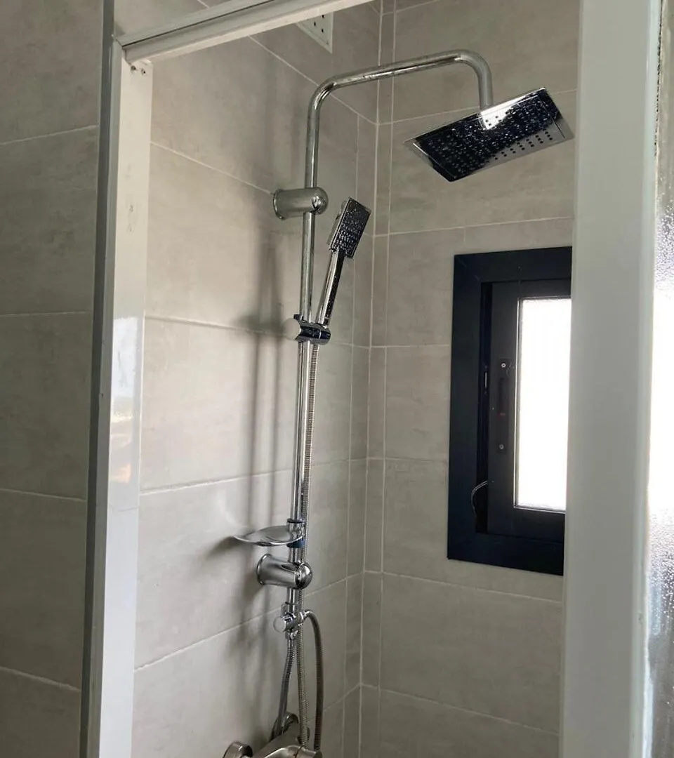 Luxurious Apt With Rooftop Pool 达喀尔 塞内加尔